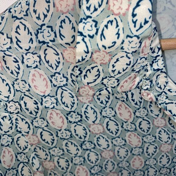 LAFAYETTE 148 New York Leaf Print Silk Blend Button Down Blouse - Picture 4 of 6